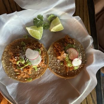 Jefe Urban Cocina signature dishes EloteJefe BurgerChicken Tinga